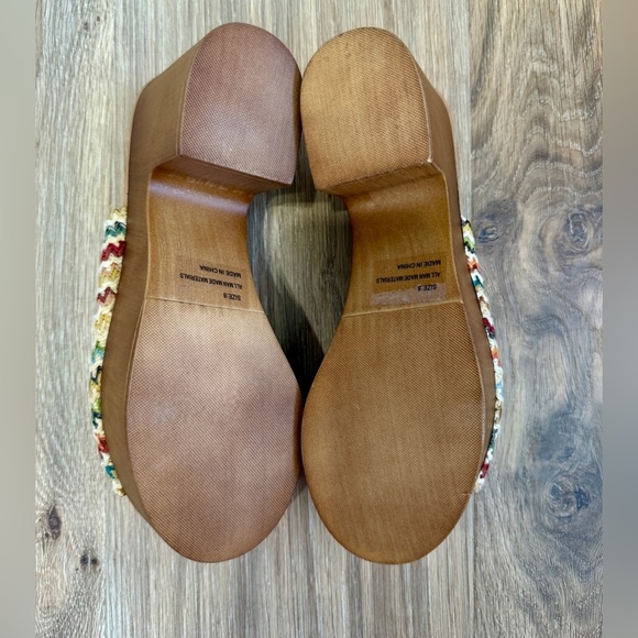 Lulus Laryssa Beige Multi Woven Peep-Toe Platform Mules - Size 8 NWOT - Picture 7 of 7